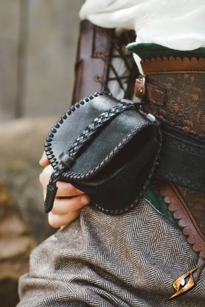 Medieval Laced Pouch