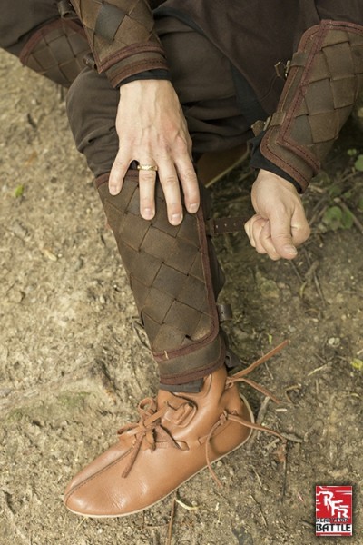 RFB Viking Greaves - Brown